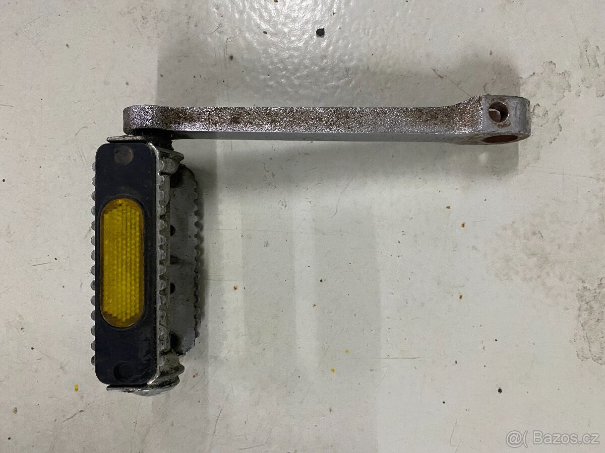 Pedál šlapka s klikou III - 2