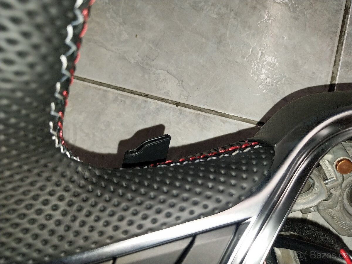 Volant Arkana techno - 2