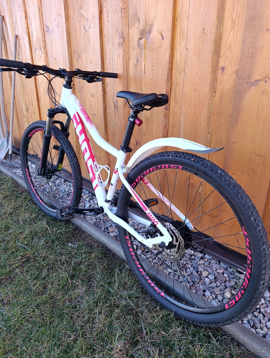 Dámské jízdní kolo - 2