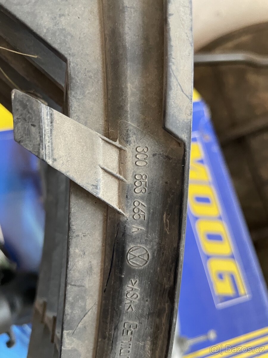 Mřížka mlhovky Passat B6 levá 3C0853665A originál - 2