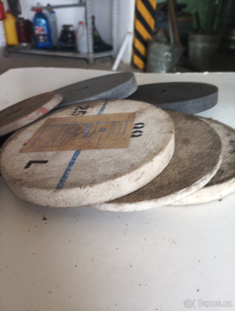 Brusné kotouče - 2