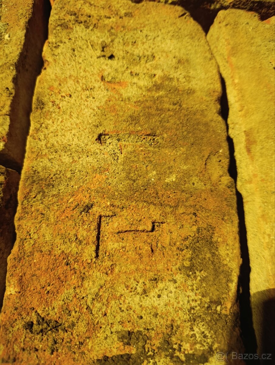 Staré pálené cihly - 2