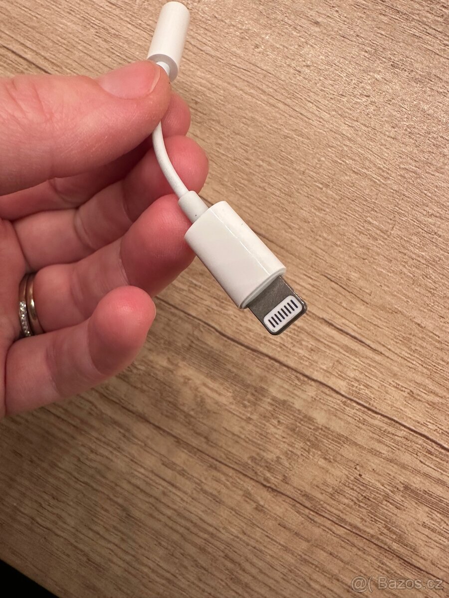 Apple Lightning to 3.5 mm Headphone Jack Adapter - 2