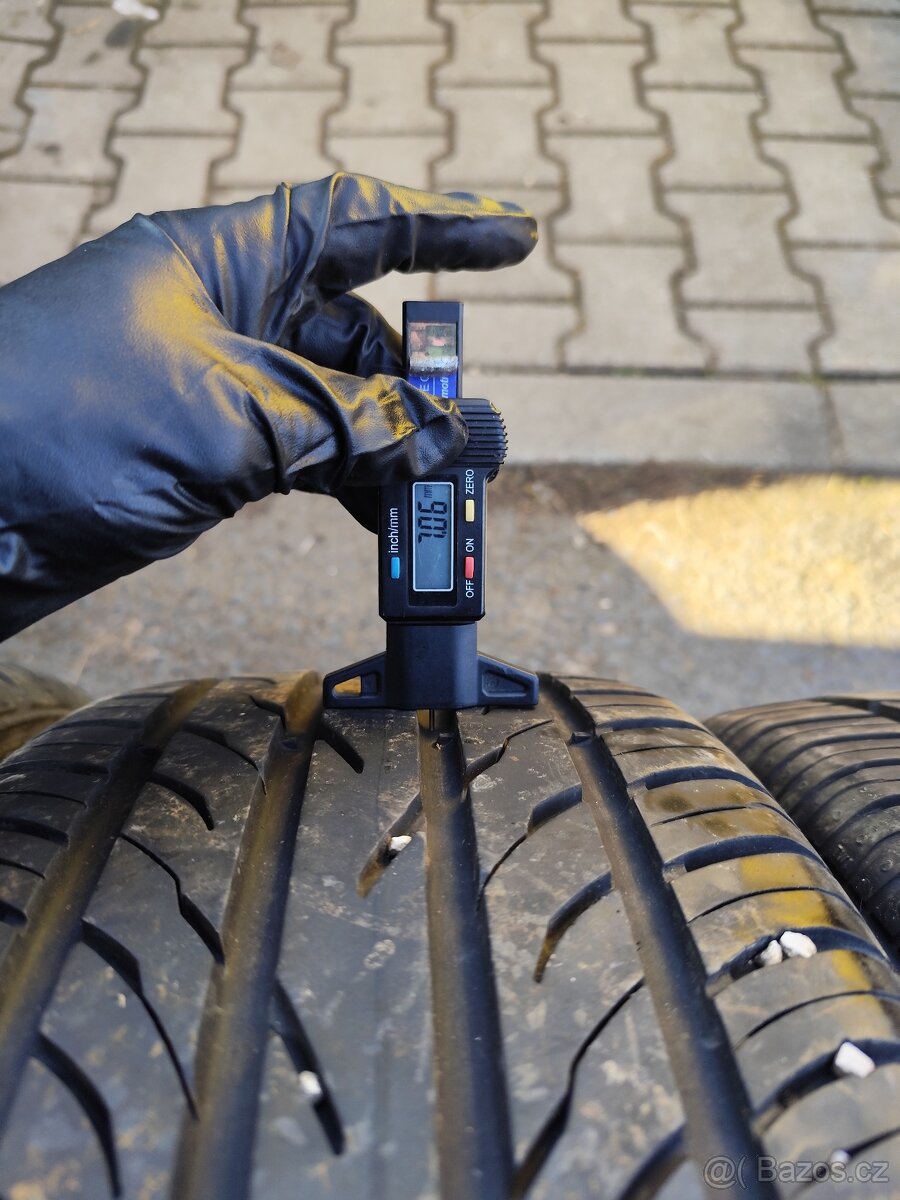 Letní pneu 225/45/17 - 2