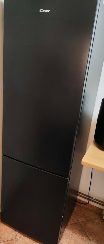 Chladnička s mrazničkou Candy CCT3L517EB černá - 2