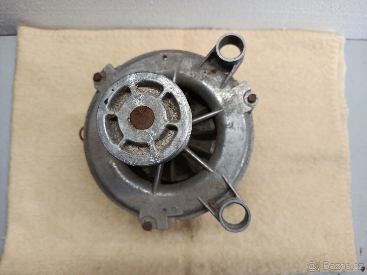 Motor z pračky - 2