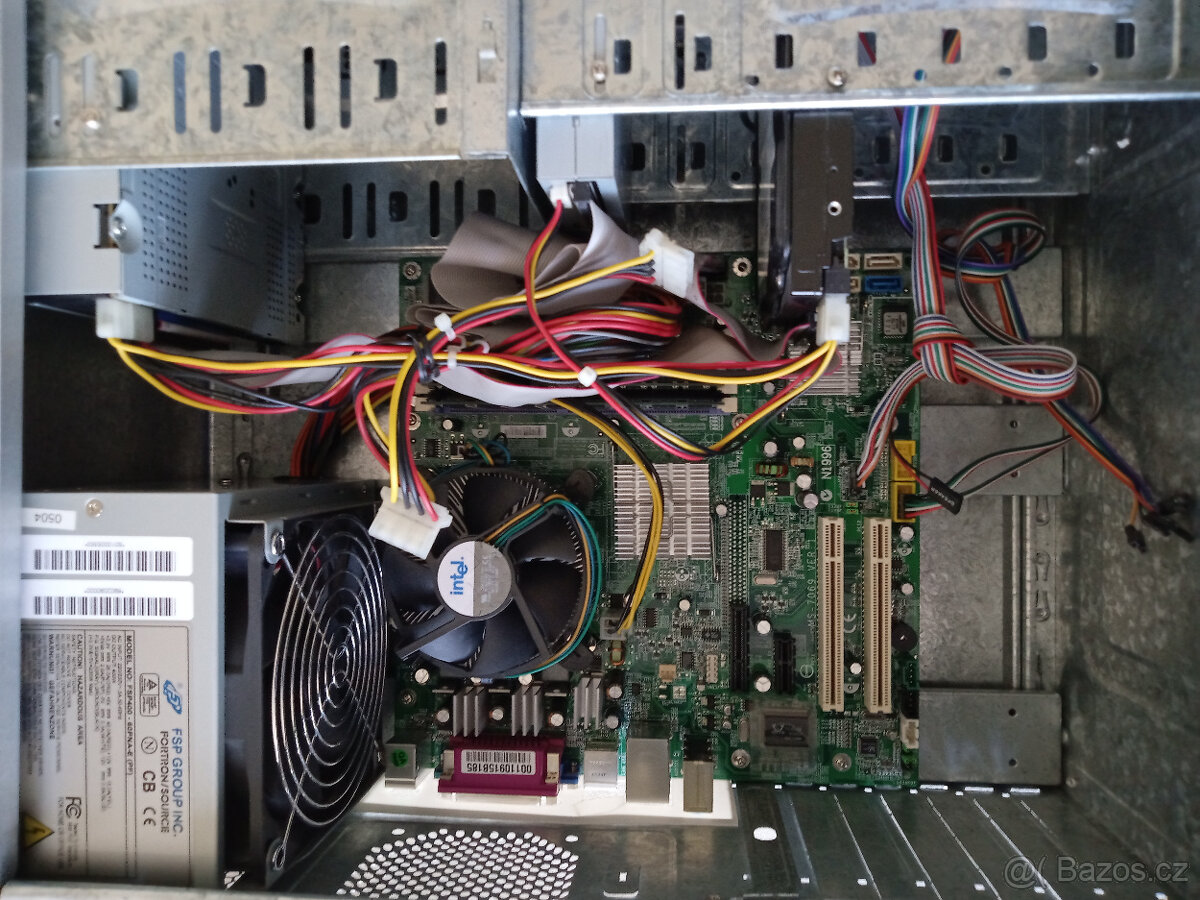 Retro PC Intel Celeron 2,66GHz. RAM- 2GB DDR 1. - 2