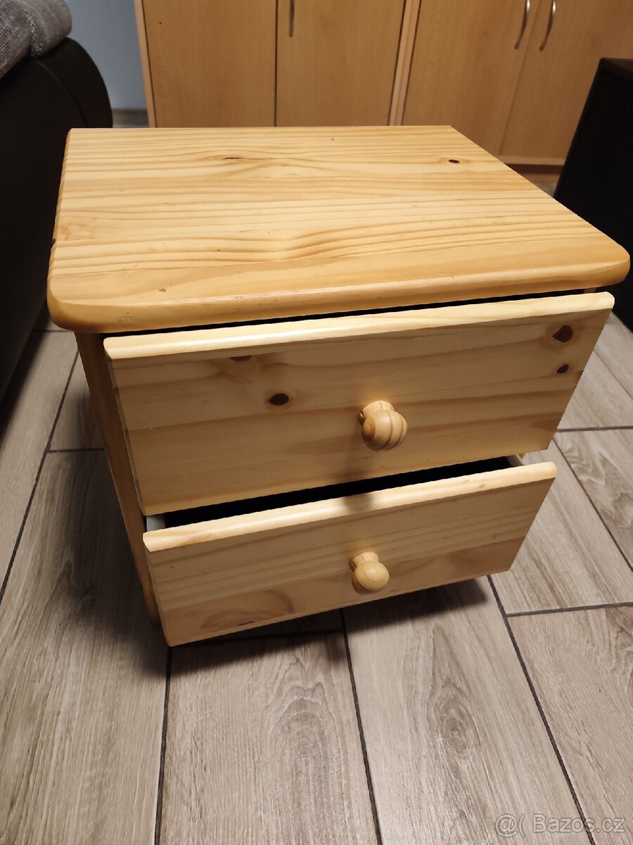 Noční stolky - 2