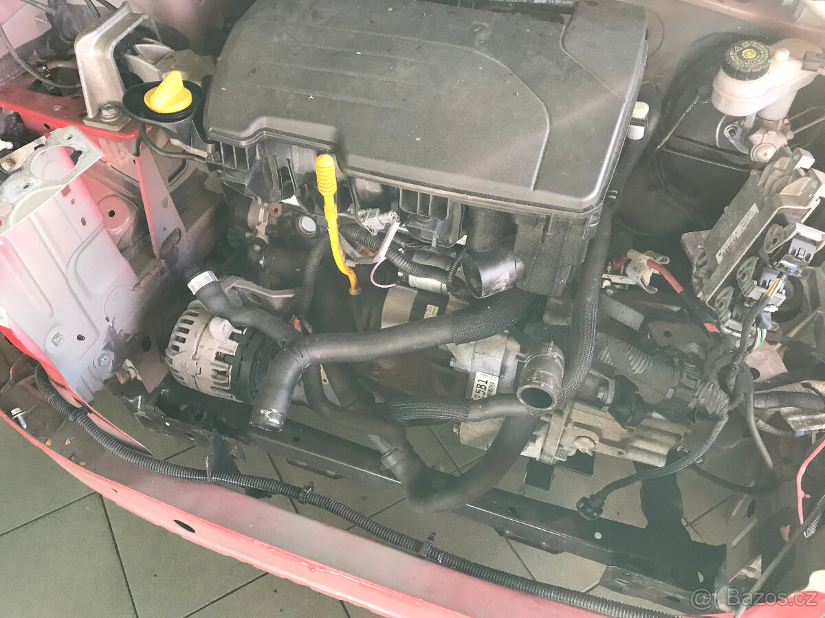 Renault Twingo 2012 1,2i 55kW - pouze dily - 2