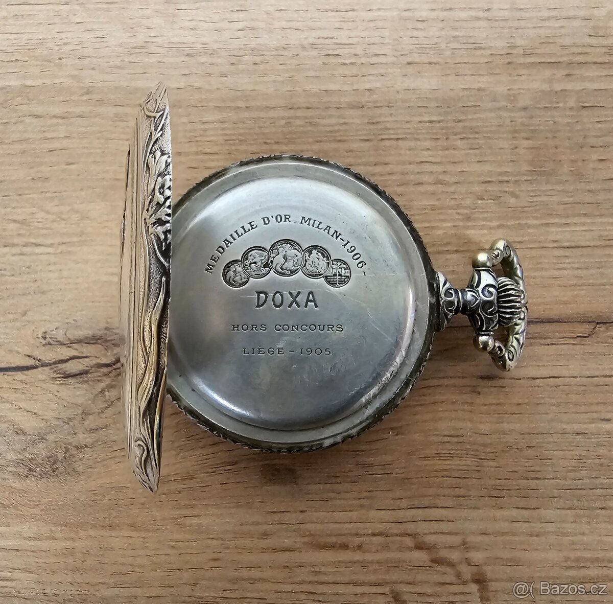 Velké kapesní hodinky DOXA - 2