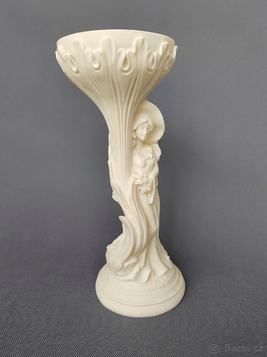 Krásná socha dámy od výrobce Faro (Alfonso Lucchesi) - 2