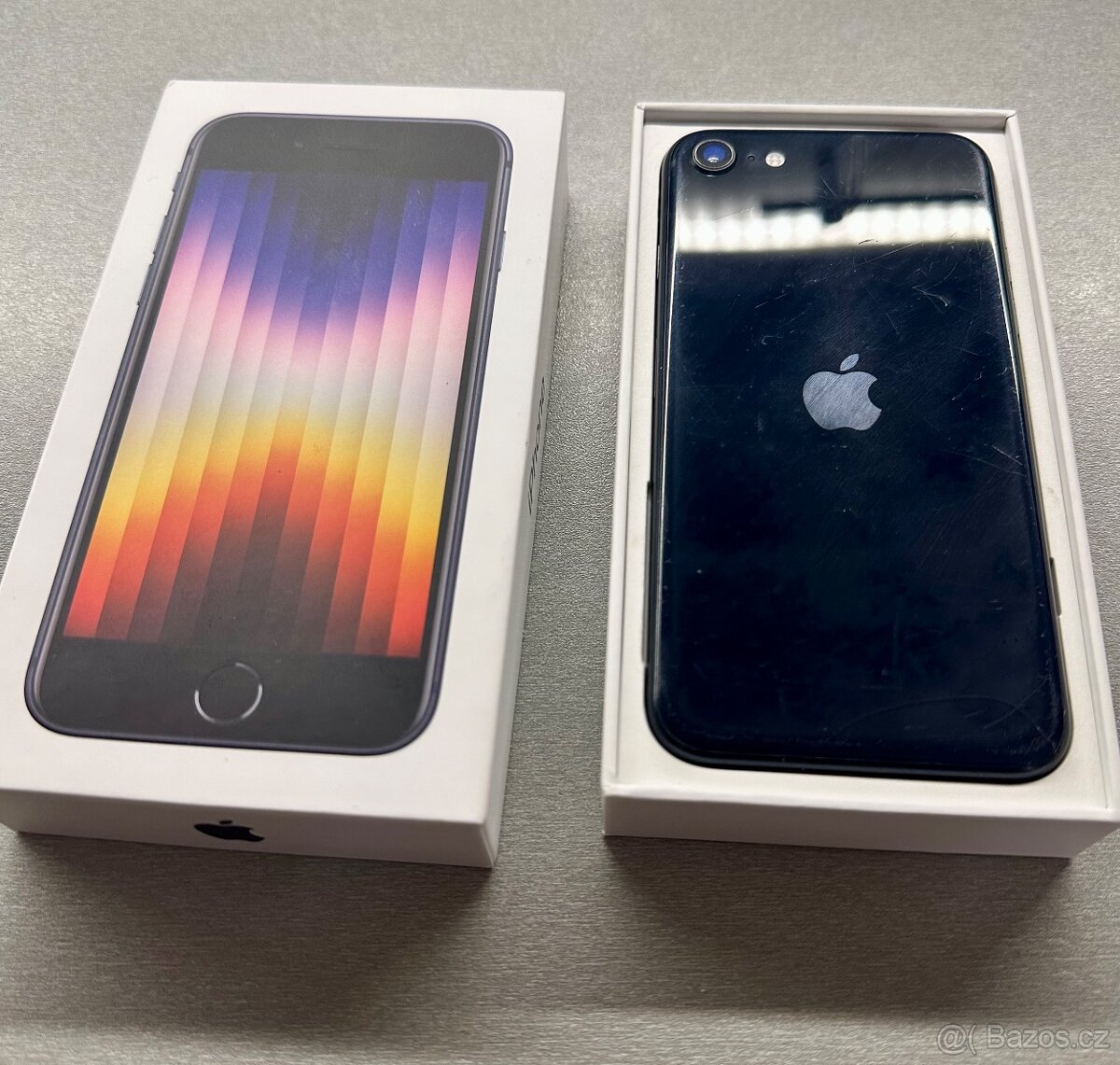 Apple iPhone SE 2022 128GB - 2