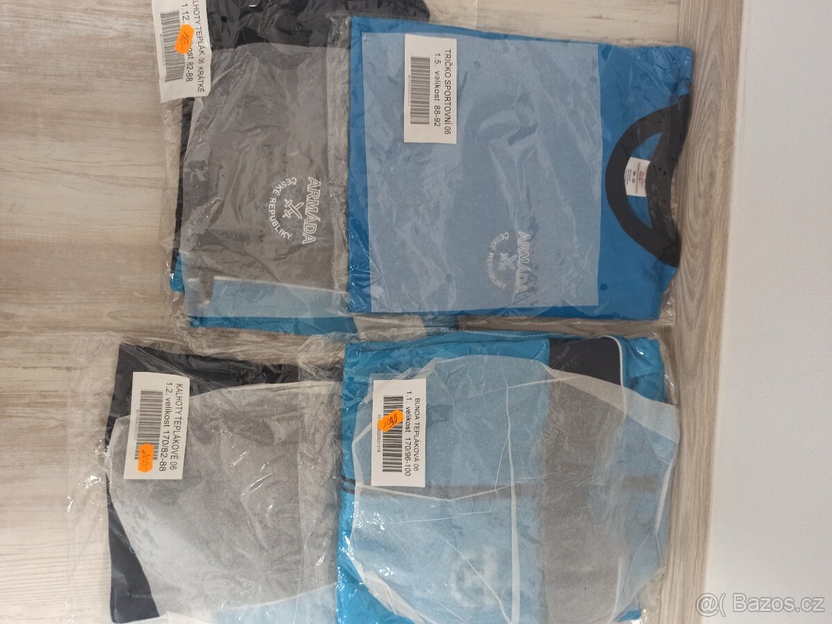 Vojenské oblečení - 2