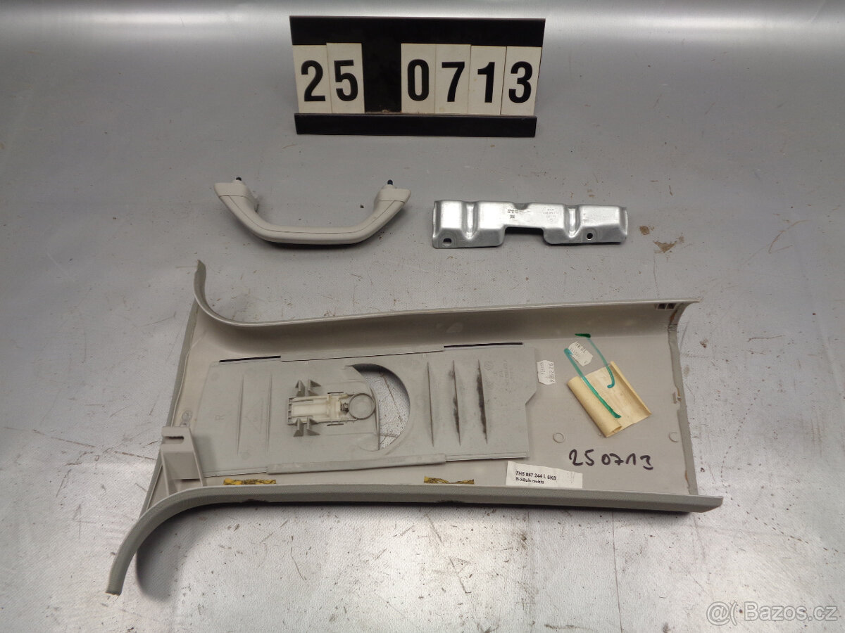 čalounění sloupku VW Multivan - 2