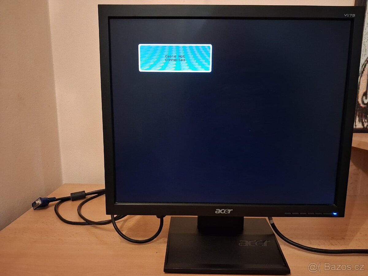 Monitor Acer V173 – spolehlivý 17" LCD - 2