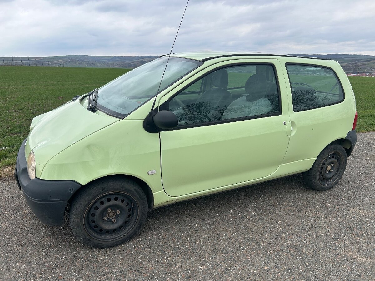 Renault twingo 1.2 benzín - 2