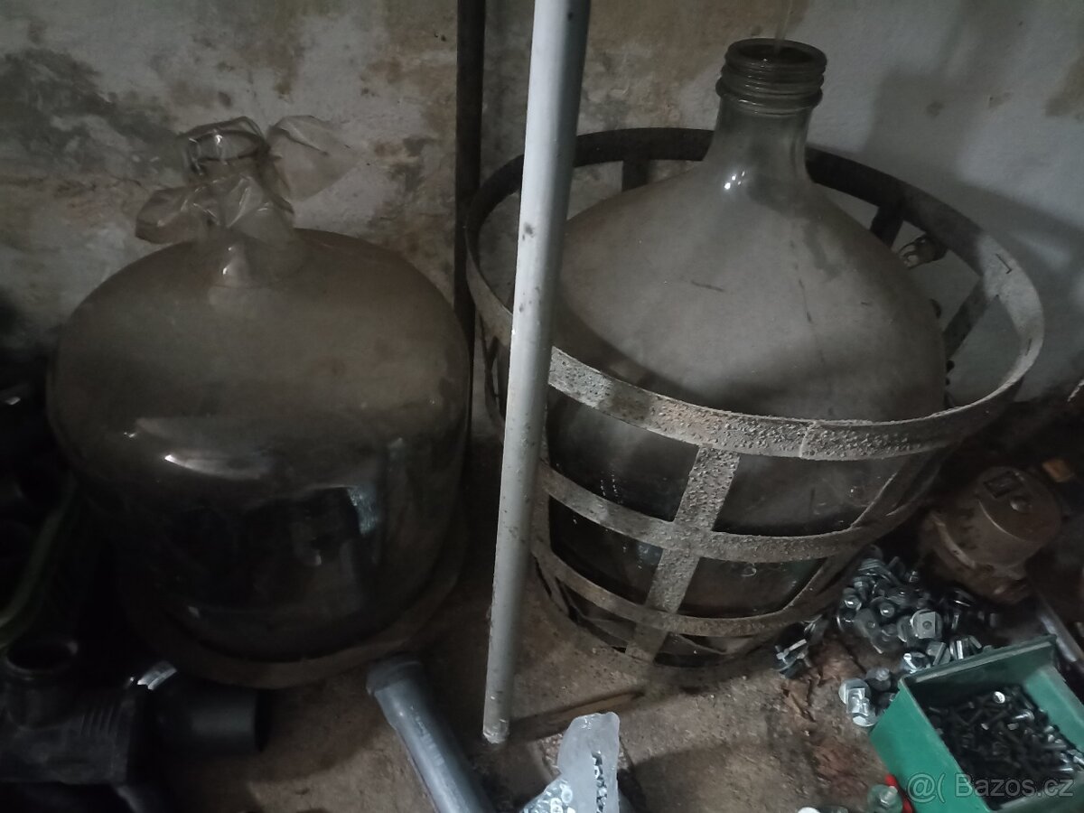 Prodám demižony 50,30,20 litru - 2