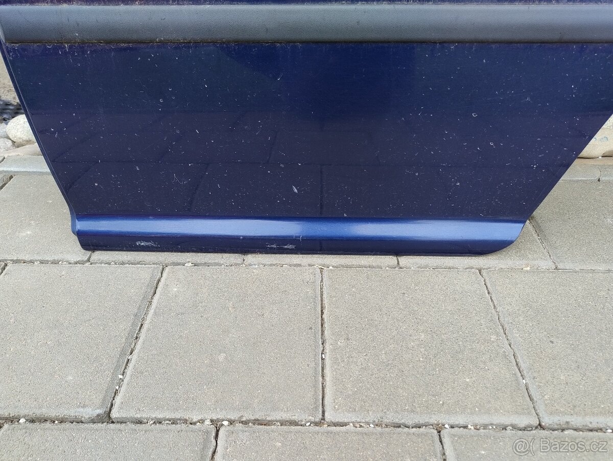 Prave zadní dveře golf IV hatchback - 2