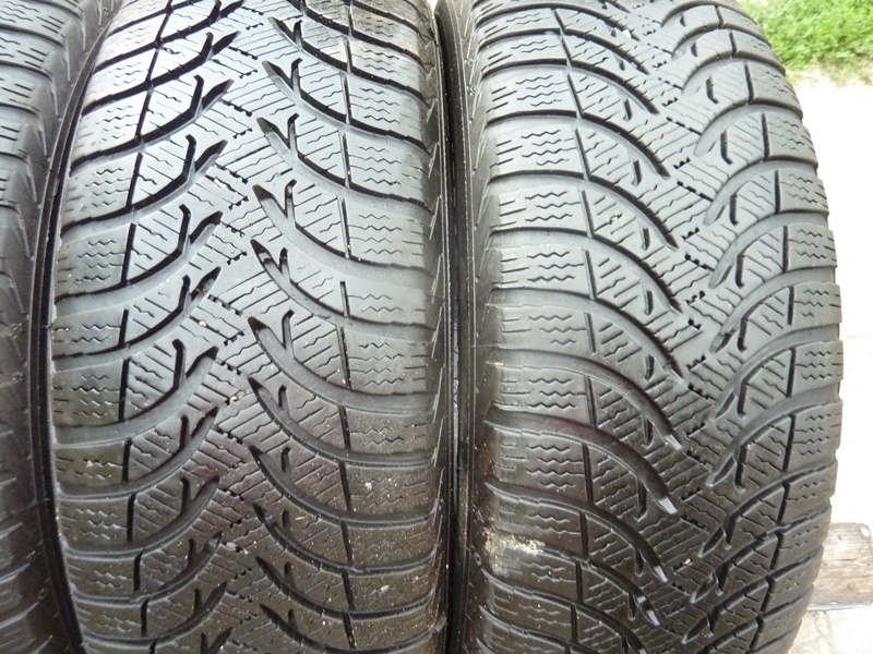 Zimní pneu Michelin Alpin A4 185 60 15 - 2