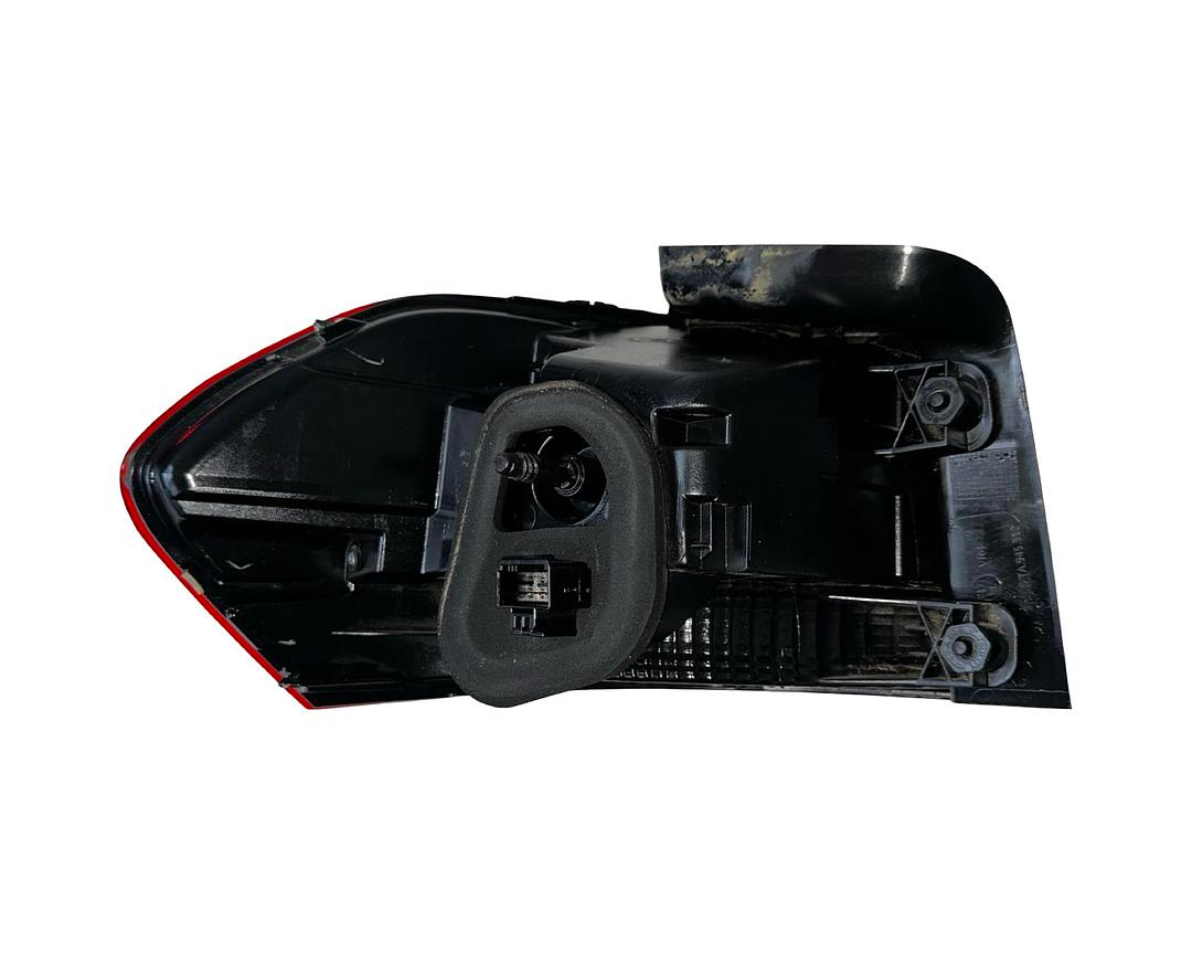 LED pravé zadní vnější světlo 5TA945208A VW Touran 5T 2016 - 2