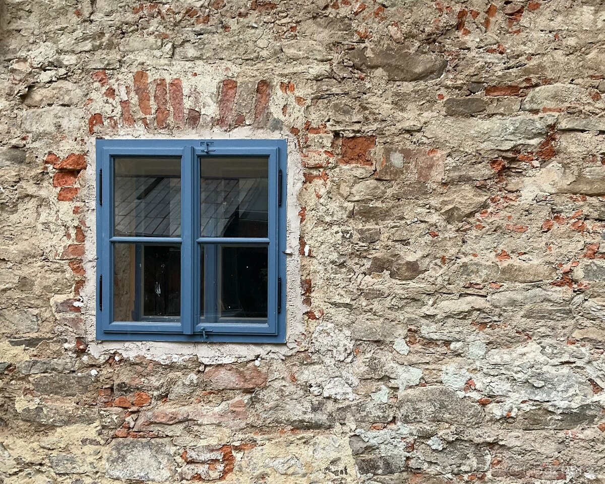 Dřevěná okna a dveře - 2