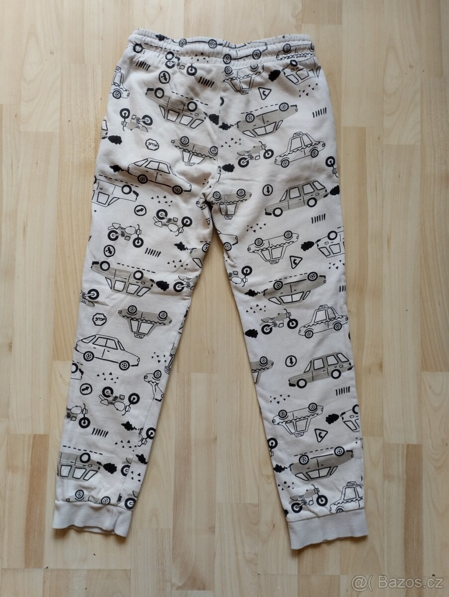 Chlapecké tepláky Pepco vel.134 - 2