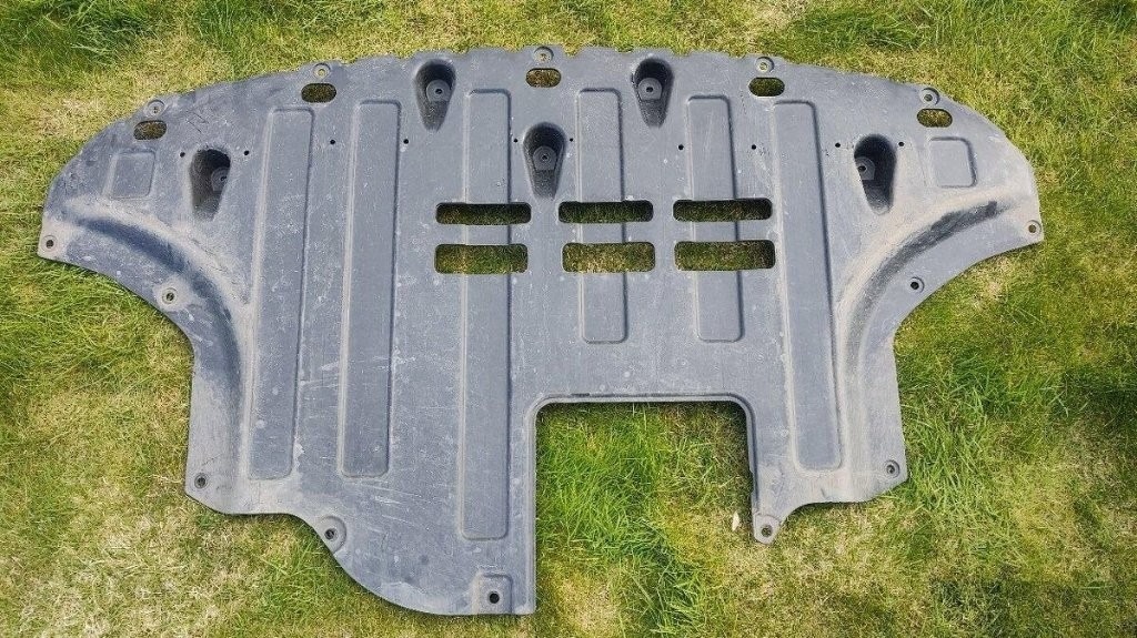 Kia Stonic YB 2020 - kryt motor susplech ochranny kryt - 2