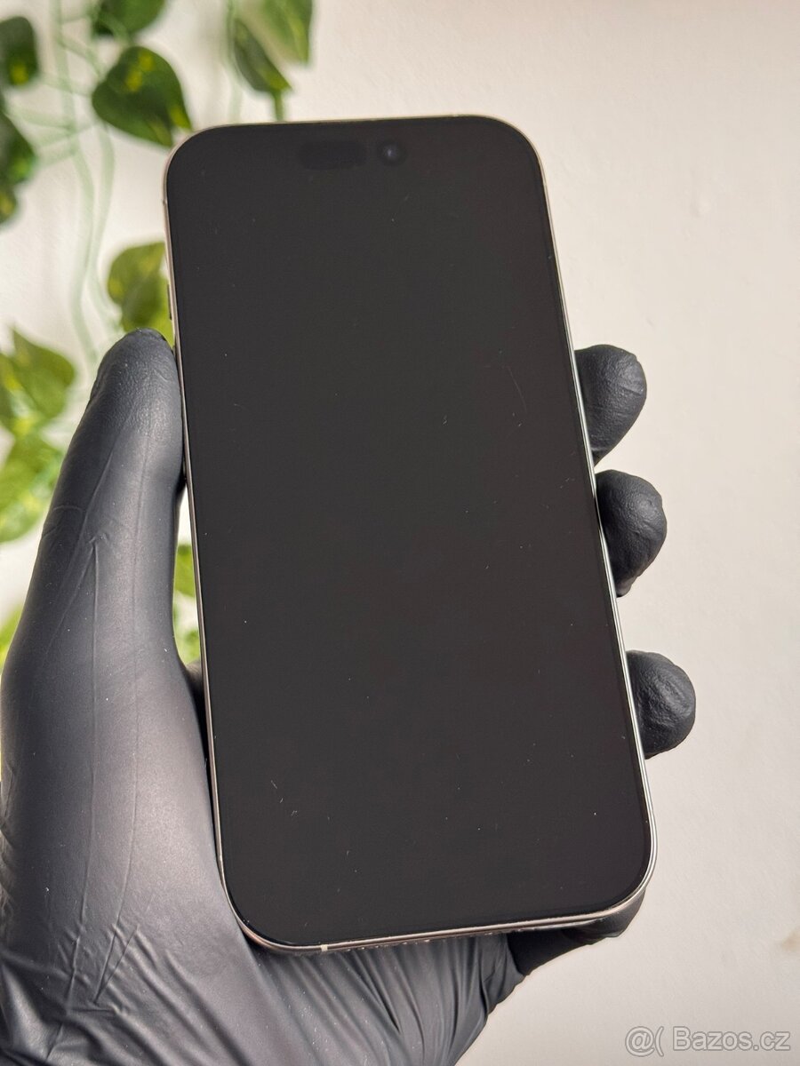 iPhone 16 Pro 256GB - 99% baterie - 2