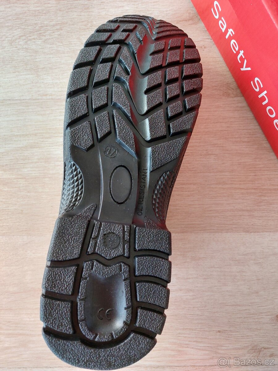 Nové pracovní boty vel.47 - 2