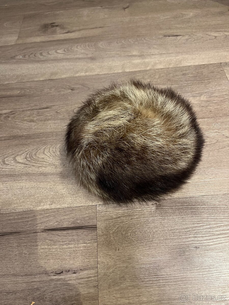 Kožešinová čepice - 2