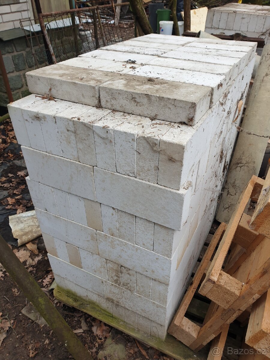 Bílé cihly - levně - 2