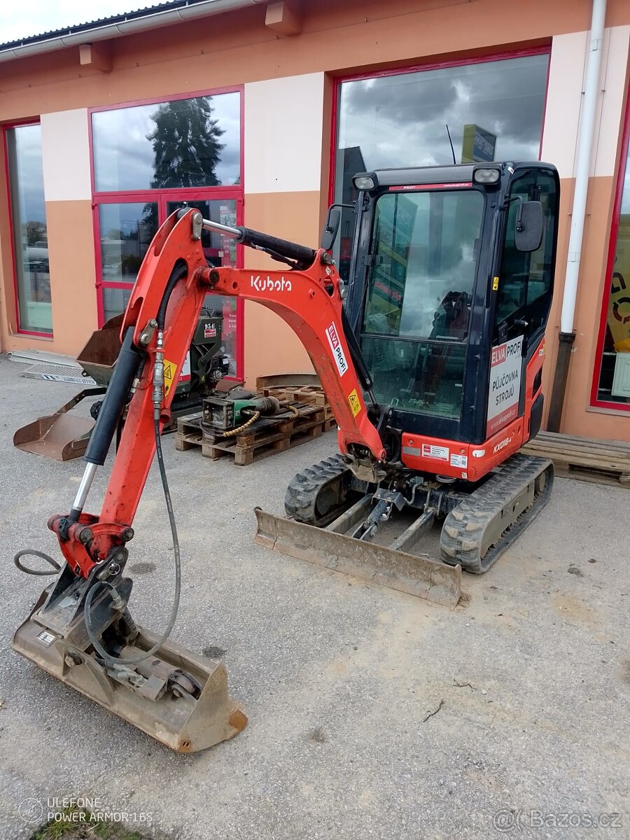 Minirypadlo KUBOTA KX018-4G - 2