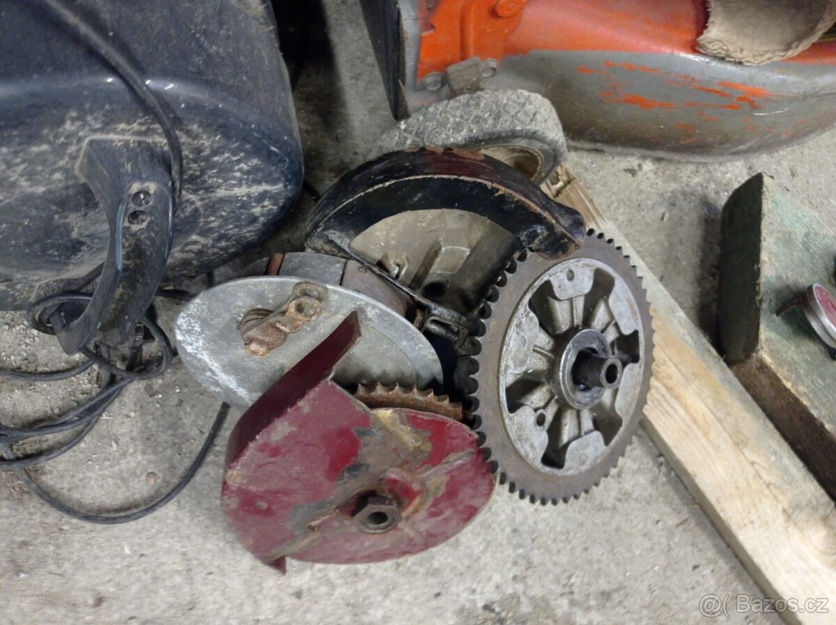 Jawa kyvačka díly - 2