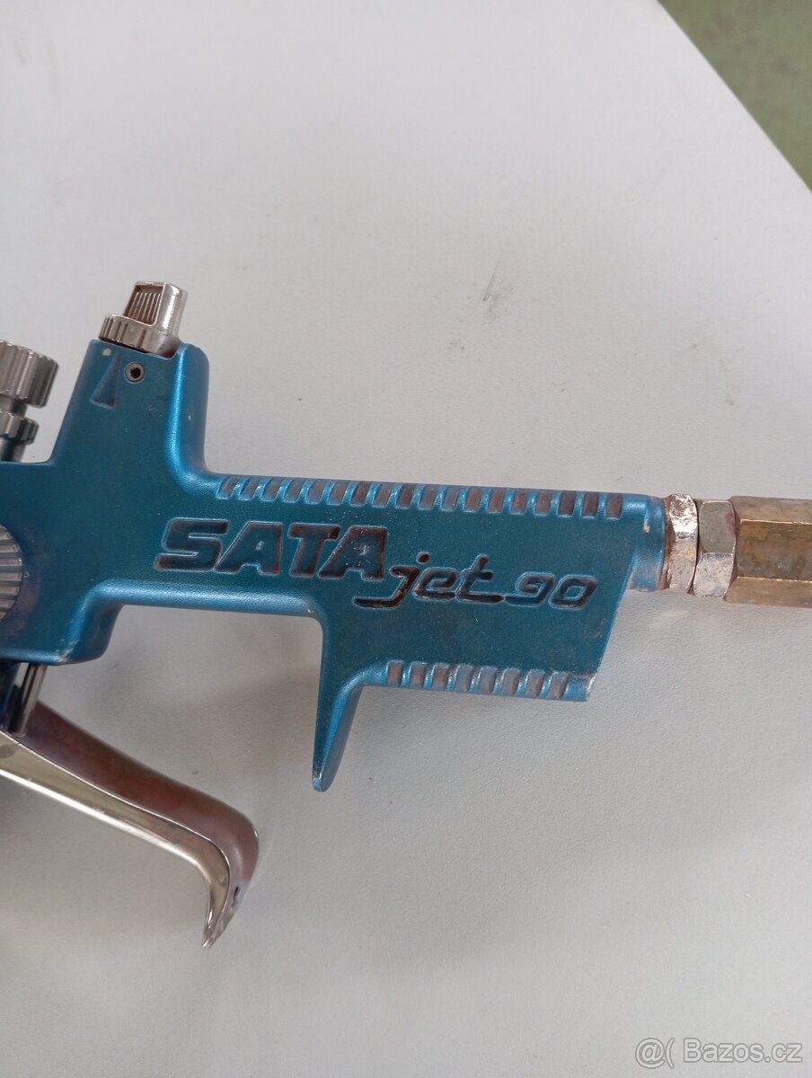 Stříkací pistole SATA - 2