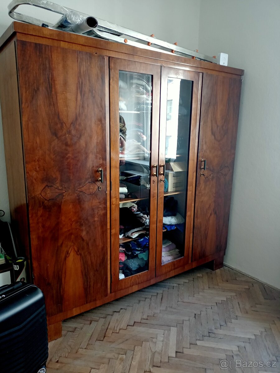 Starožitná skříň ve stylu art deco - 2