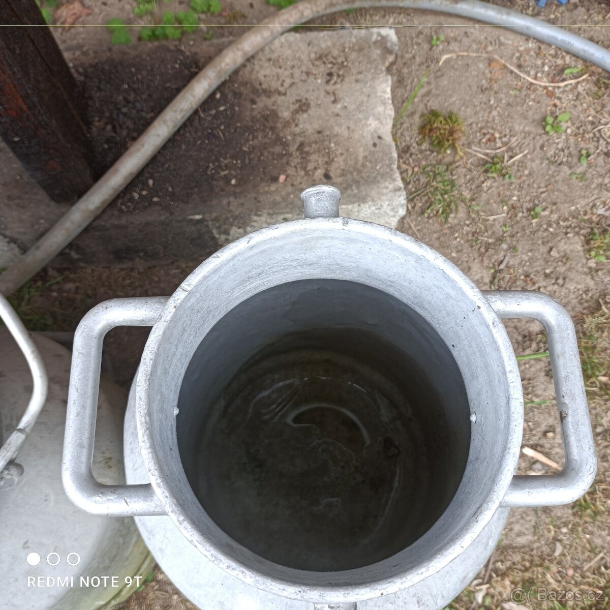 Hliníkové konve na med/mléko - 2