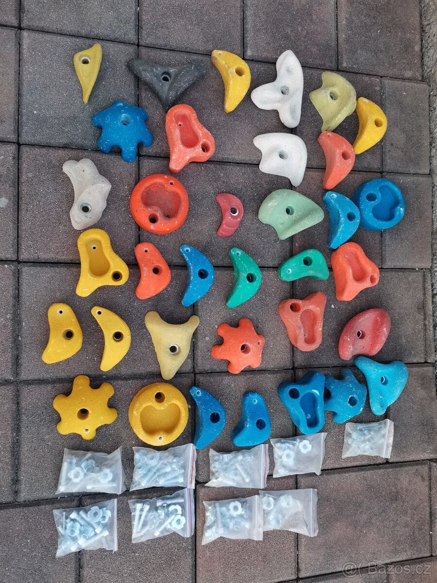 Horolezecké úchyty - 2