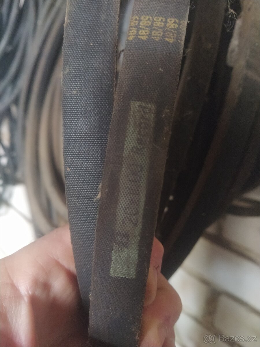 Klínový řemen - 2