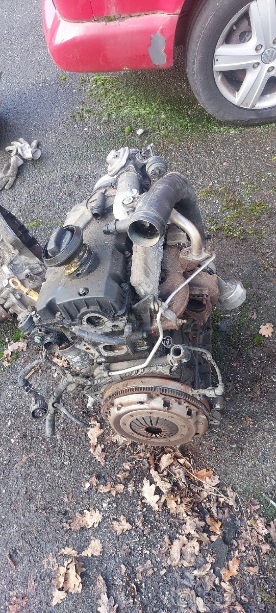 Motor 1.9 tdi 74kw kód motoru ATD - 2