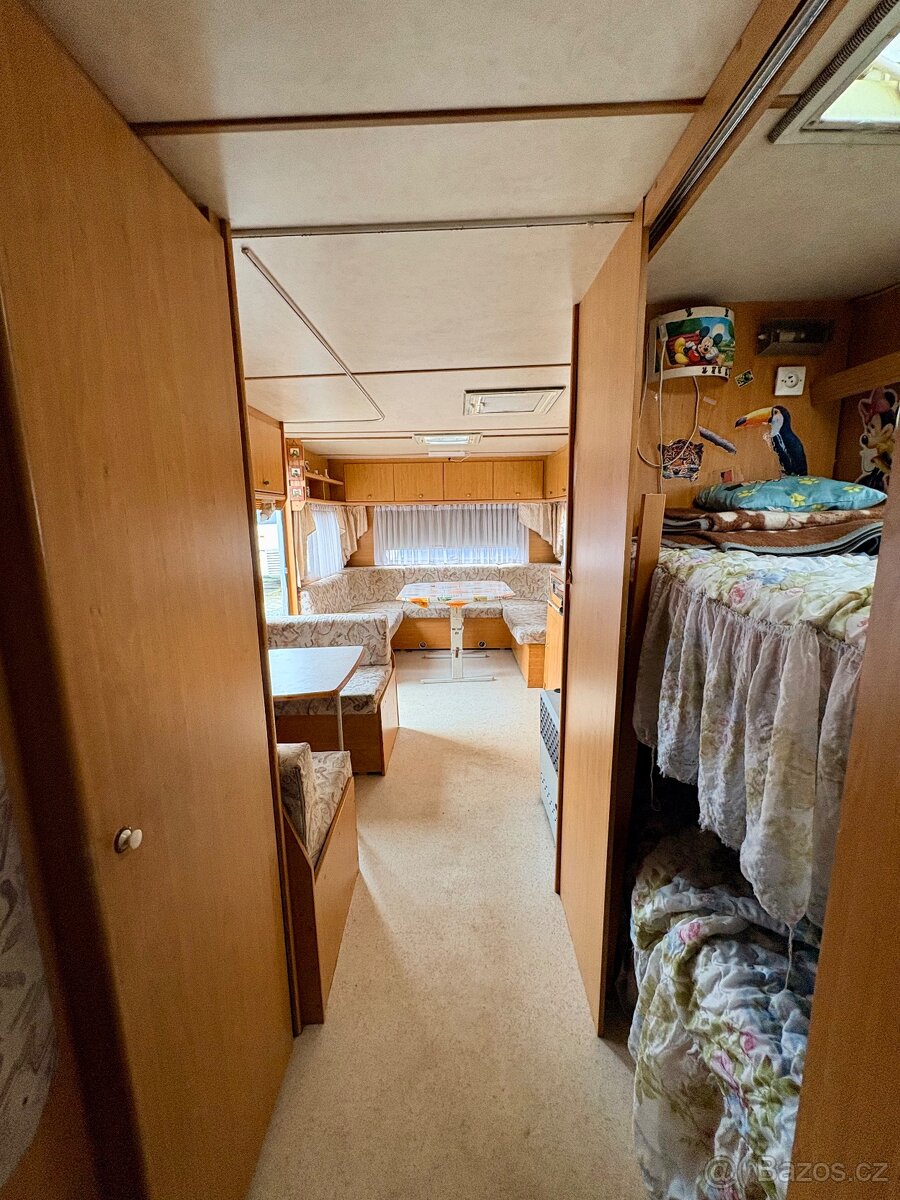 Dethleffs Camper RT8 - 2