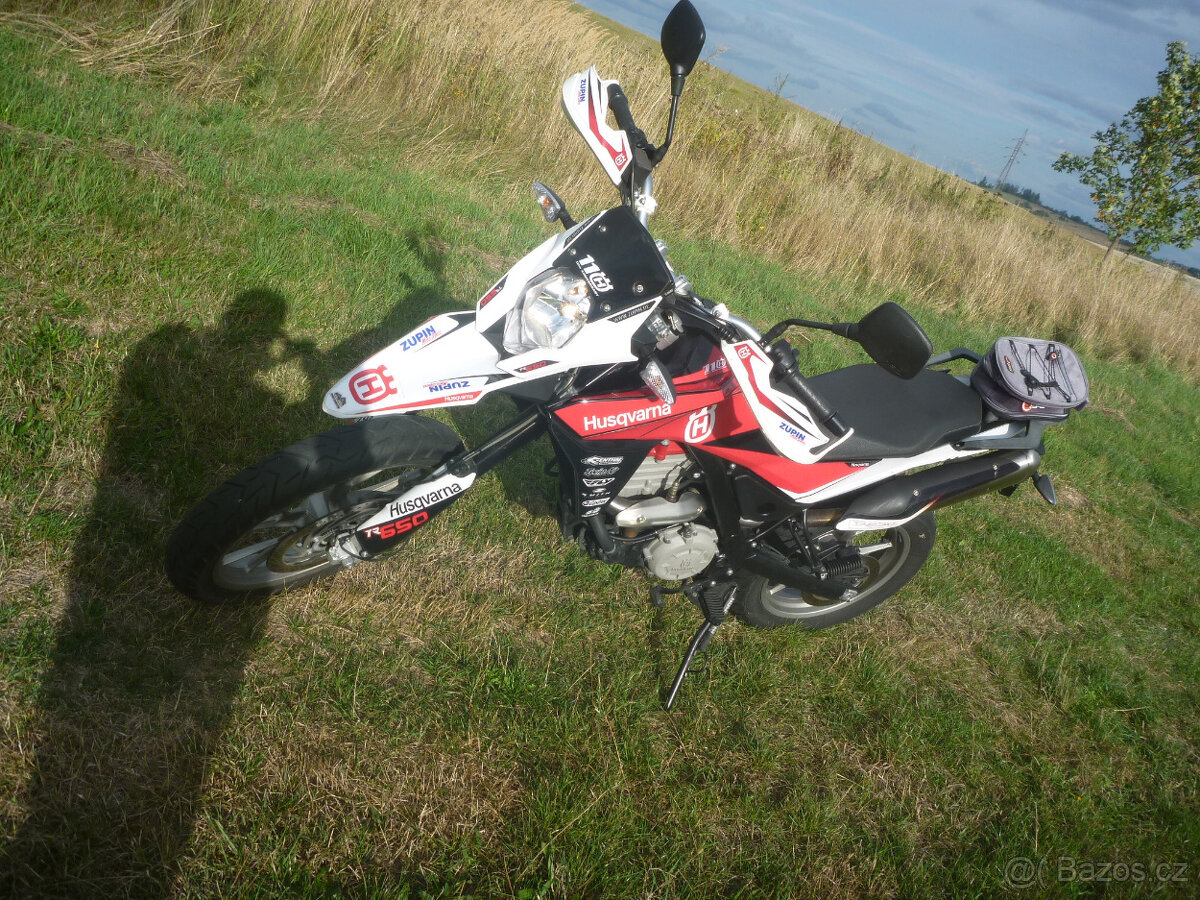 Husqvarna TR 650 Strada ABS - 2