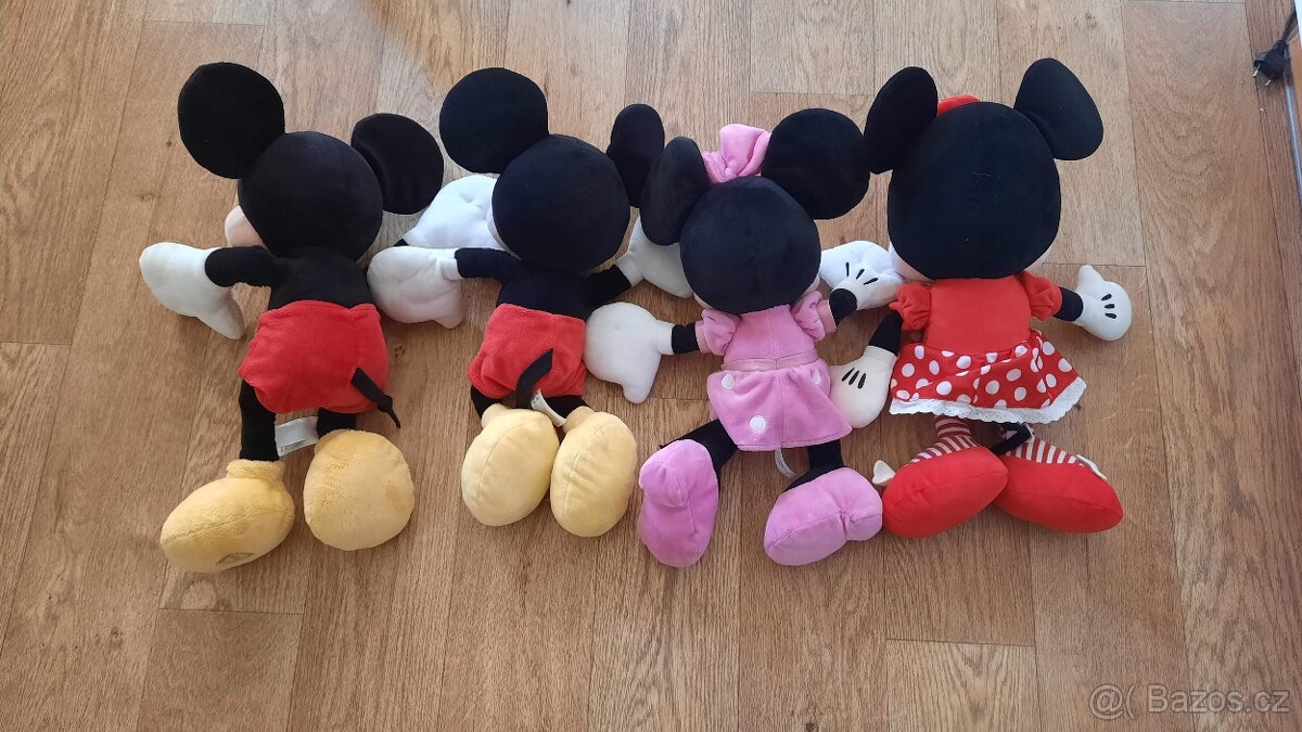 4x plyšový Mickey 40cm á 130 Kč - 2