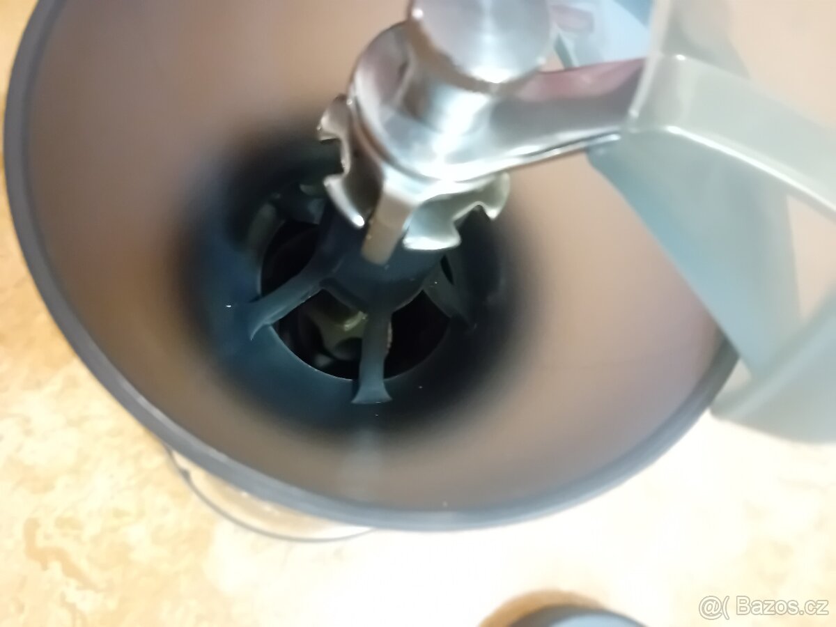 Mlýnek na kávu Hario SKERTON PLUS - 2