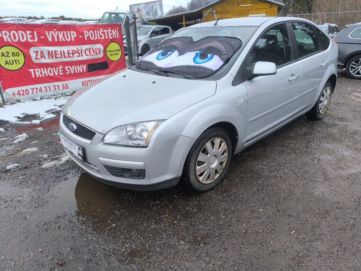 Ford Focus, BEZ KOROZE,VÝBAVA,150KM,SERVIS - 2