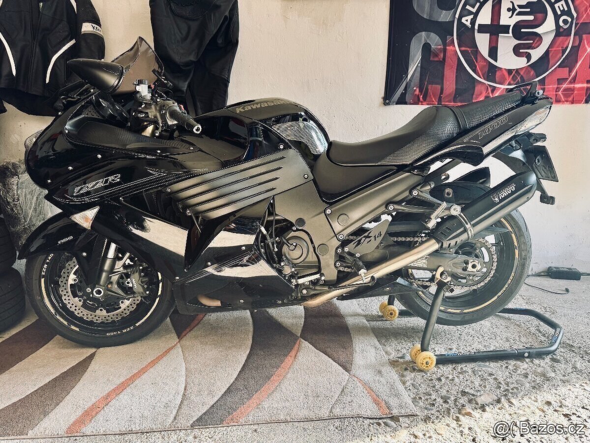 Kawasaki Zzr 1400 2011 - 2