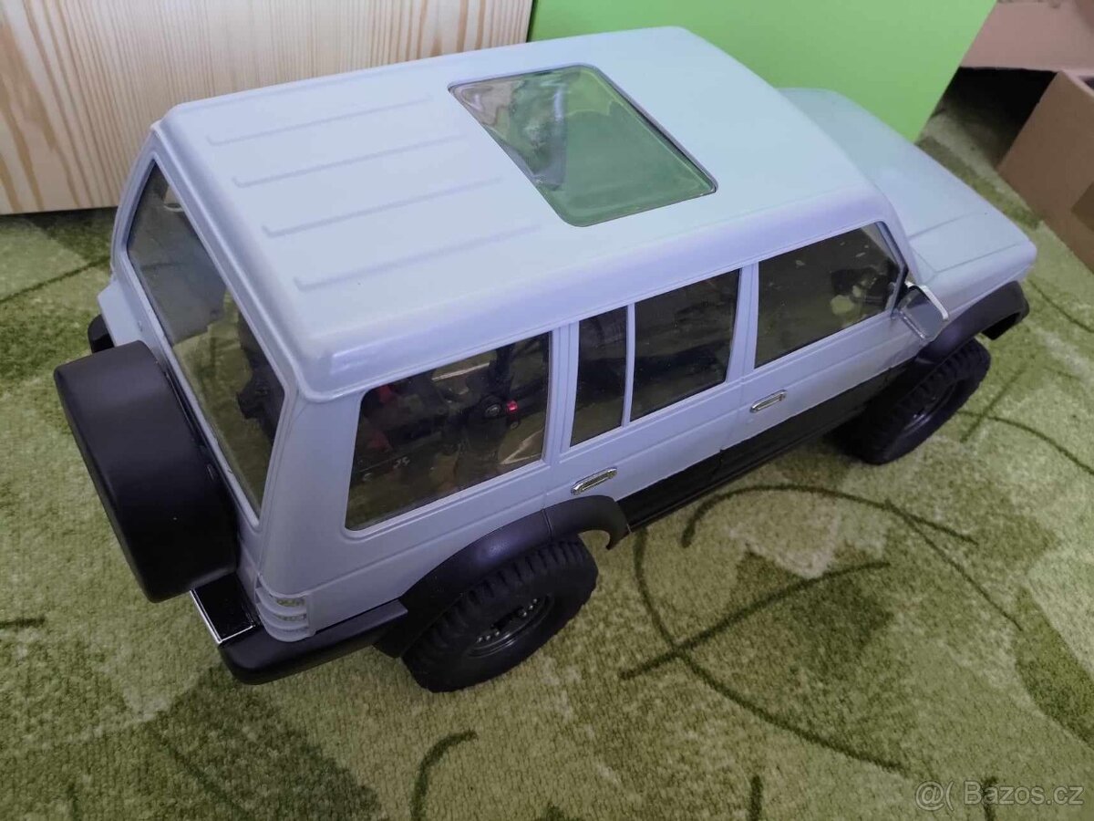 AXIAL SCX10 II - 2 gear speed- Mitsubishi Pajero - 2