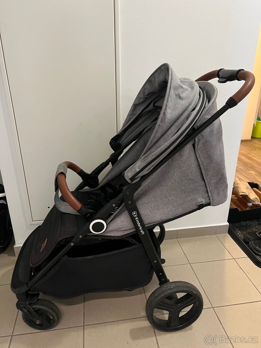 Kočárek Kinderkraft Grande Plus - 2