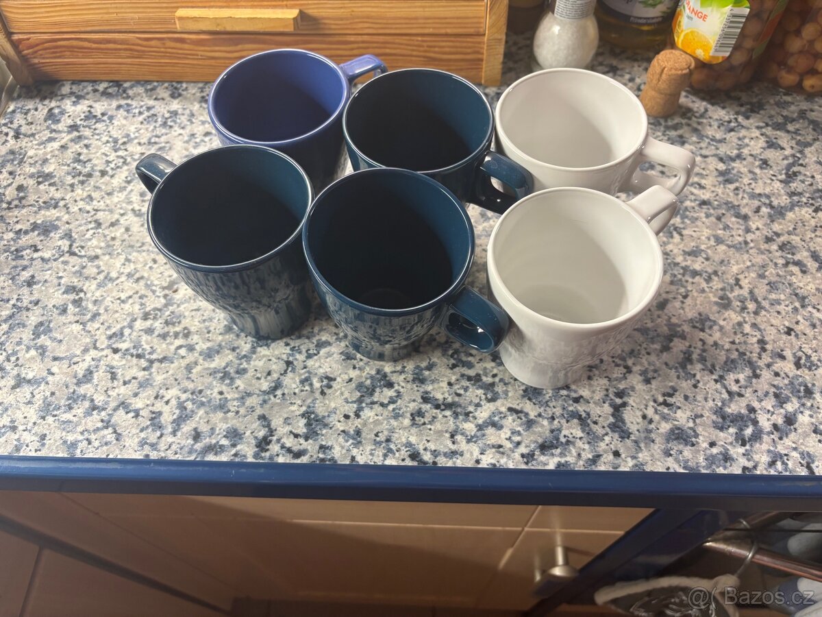 Set 6 hrnečků - 2