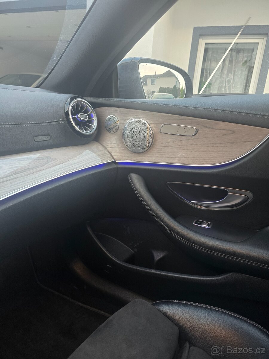 Mercedes E220 CDI 143kw Coupe - 2