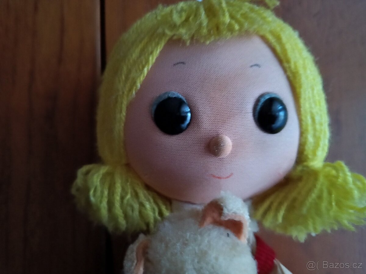 Retro hrající panenka - 2